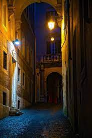 Streets Of Rome At Night Rome At Night Places Around The World Beautiful Places