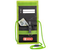 Dieser brustbeutel 'wild cat' mit sicherheitsverschluss am umhängeband bietet platz für alle notwendigen dinge, wie fahrkarte, geld, schülerausweis etc. Step By Step Brustbeutel Wild Cat Ab 11 35 Preisvergleich Bei Idealo De