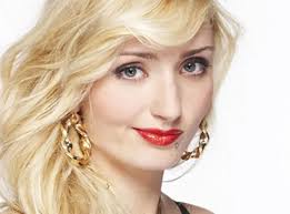 L'île des vérités 3, épisode 44 : Astrid : "Julien c'est loin d'être un  beau gosse !"