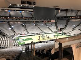 Jun 28, 2021 · it was a sea of red inside the state farm arena in atlanta sunday. Arena Do Milwaukee Bucks Chama Atencao Por Luxo E Inovacoes Confira Galeria De Fotos Nba Sportv