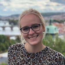 Barbara Weyer's Instagram, Twitter & Facebook