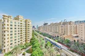 2, palm jumeirah road, golden mile, nakhlat jumeirah, jumeirah, dubai. Why Live In Golden Mile Palm Jumeirah