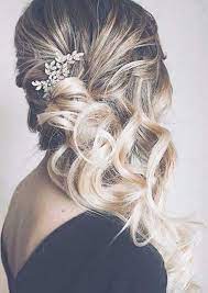 Rustic Wedding Hair Wedding Hair Weddinghair 17 Enchanted Rustic Wedding Hairstyles Half Up Half Down With To T Kolay Sac Modelleri Sac Stilleri Dugun Saci