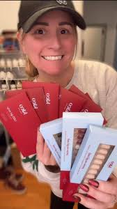 Hey everyone! My name is Jenny and I will be your Kleo Nail expert sharing  information with you during this party‼️ Welcome to Mary's Launch nail  party and thank you for joining