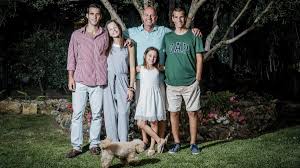 Ao que o canal de televisão apurou, o apresentador foi convidado diretamente pelo líder do partido, andré. Nuno Graciano Ha Pais Que Nao Nasceram Para Ser Pais