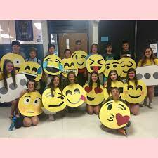 Costume Ideas Emojis Costume Emojis Halloween Highschool Festa Emoji Carnaval Artesanato Criativo