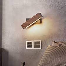 Weitere wichtige leuchten im schlafzimmer sind nachttischleuchten und möbelleuchten für die stets dunklen kleiderschränke. Wandleuchte Nordic Wandleuchte Schlafzimmer Nachttischlampe Massivholz Gang Einfache Moderne Kreative Drehbare Dimmen Led Lesewandleuchte