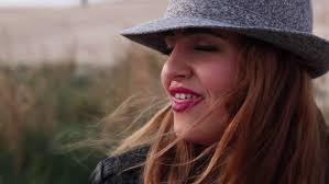 Sin copyright)John Legend