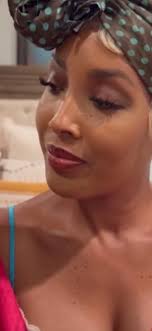 Cocoa and Amber's party attendance discussion