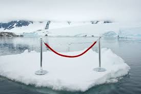 Unexpected Antartica Photography by Gray Malin – Fubiz Media