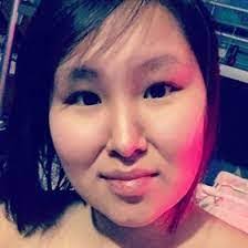 Donna Lyall's Instagram, Twitter & Facebook