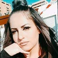 Josefa Roy's Instagram, Twitter & Facebook