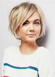 Unique Ideas Of Short Haircuts For Women To Sport In 2020 In 2020 Chin Length Hair Medium Hair Styles Thick Hair Styles