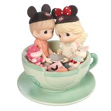 Every 14th february, on valentine's day, love vibrates in the air across the globe. Disney Boy And Girl It S A Tea Riffic Day To Be With You Figurine Precious Moments Shopdisney