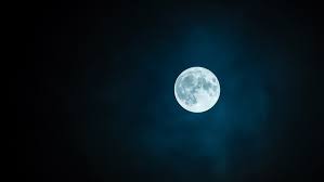 Nächster vollmond und neumond im august. Vollmond 2021 Wann Ist Vollmond Kalender Und Uhrzeit Sudwest Presse Online