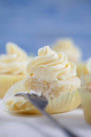 May 28, 2020 · this fluffy whipped cream and cream cheese frosting is the perfect cupcake frosting. 31 Delightfully Delicious Egg And Dairy Free Cupcake Recipes
