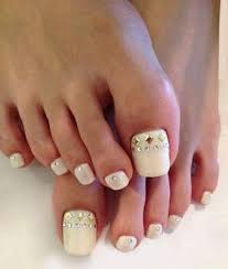 Para aportar en esa empresa, te presentamos 60 uñas para pies, diseños increíbles. Decoracion De Unas Pies Color Blanco Pretty Toe Nails Toe Nail Designs Cute Toe Nails