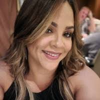 Aileen Pimentel's Instagram, Twitter & Facebook