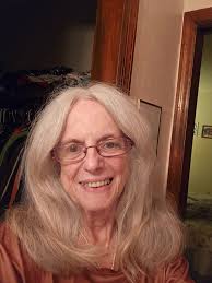 Hello, I am Michael Fiedler, I love Fountain Pens and handwriting. I am a  photographer and an author from Connecticut, near New York City. This is  what my stationary and handwriting look