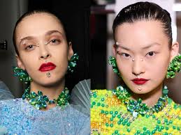 Những kiểu trang điểm Halloween từ sàn diễn quốc tế