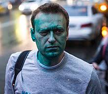 В момент задержания на борту он находился вместе с супругой и дочерью. Navalnyj Aleksej Anatolevich Vikipediya