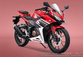 Honda cbr 150 2021 phiên bản abs không có sự khác biệt nhiều về tổng thể thiết kế so với phiên bản đời trước, mà chỉ được nâng cấp hệ thống phanh abs. 7 Harga Honda Cbr Terbaru 2021 150cc 250cc 500cc 1000cc