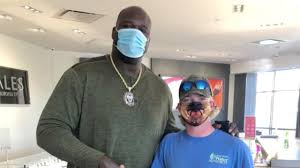 Feb 06, 2017 · but one moment captured between simone biles and shaquille o'neal at the game will stand tall in sports fans' memories. Shaq Was Out Shopping When He Saw A Man Buying An Engagement Ring Then He Bought It For Him Cbs News