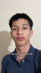 Cómo Sonreír con los Ojos: El Reto