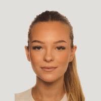 100+ profili “Lillian”