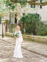 No flowers out of season. Real Or Silk Gorg Wedding Flowers For Rent That Won T Break The Bank