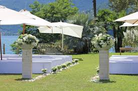 Lass dich jetzt von unseren dekoartikeln inspirieren! Stuhlhussen Zur Hochzeit Tipps Bilder Und Anbieter Zum Hussen Mieten