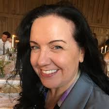 Janet Mooney's Instagram, Twitter & Facebook