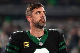 Banged-up Aaron Rodgers reportedly 'resisted' medical scans out of fear  Jets will force him off the field - Yahoo Sports