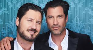 DWTS' Val Chmerkovskiy Mourns the Death of Elaine Wynn