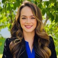 Emily Sipe's Instagram, Twitter & Facebook