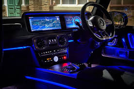 Mercedes Amg G Class G63 2018 Uk Review Autocar Mercedes Benz Suv Mercedes G Wagon Interior Mercedes Benz Interior