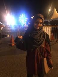 Wahai kekasihku nyanyian fitri haris hasil tiada angin tiada ribut, rumah tangga fitri haris dan isteri yang juga pengurusnya iaitu fazilah omar didakwa goyah. 8 Tahun Tak Bersama Kini Giliran Saya Jaga Anak Hidup Sudah Lengkap Fitri Kini Mahu Anak Kuasai Ilmu Fardhu Ain Keluarga