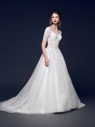 170 3/4 sleeve wedding dresses found. 38 Incredibly Romantic And Elegant Wedding Gowns For The Wedding Of Your Dreams Singaporebrides