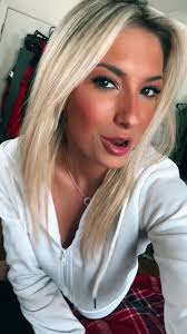 I just wanna feel this moment🤩