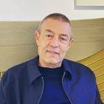 Stephen Heyen's Instagram, Twitter & Facebook