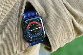The 40mm and 44mm aluminum models weigh 1.07 ounces and 1.28 ounces. Apple Watch Series 6 Review The Best Feature Rich Watch Digital Trends