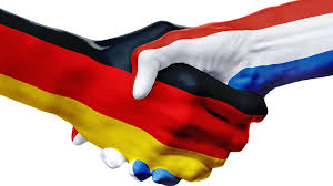 Het wordt gegrensd door denemarken in het noorden, polen en tsjechië in het oosten, oostenrijk en zwitserland in het zuiden, en in het westen door frankrijk. De Grootste Verschillen Tussen Nederlandse En Duitse Ondernemers Rtl Nieuws