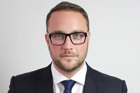 Agar joins Schroder in Beetham fund manager switch