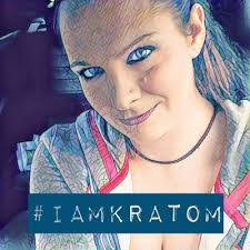 Cassandra Simonson's Instagram, Twitter & Facebook