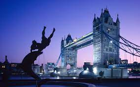 Cityscapes London Tower Bridge Posted By Admin On July 10 2012 London Tower Bridge Silhouetted Fou Tower Bridge London Tower Bridge Bridge Wallpaper