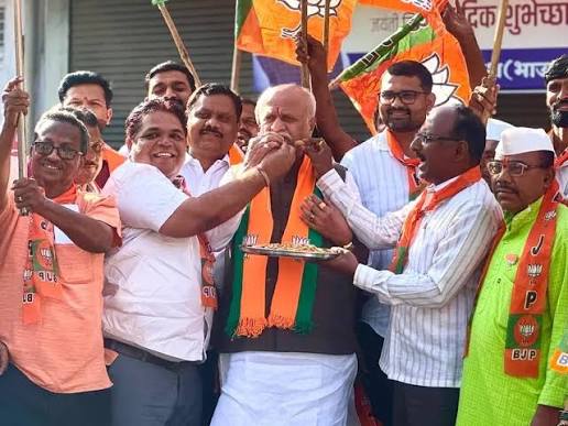 Sangli: भाजपाला पश्चिम बंगाल, आसाम आणि पुदुच्चेरी इथल्या विधानसभा  निवडणुकांमध्ये मिळालेल्या यशाबद्दल मिरज आणि सांगली इथं भाजपा पदाधिकारी ...