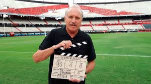 And the master striker, the goleador of argentina, hammered it to the left of keeper jan jongbloed and into the dutch goal. Profundo Dolor El Mundo Del Futbol Despide A Leopoldo Jacinto Luque Superdeportivo Com Ar