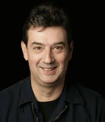 Palace signs global planner