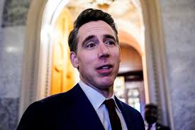 Top Analyst Mark Mahaney: Netflix is Hold not Sell