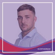 Michael Luxton's Instagram, Twitter & Facebook